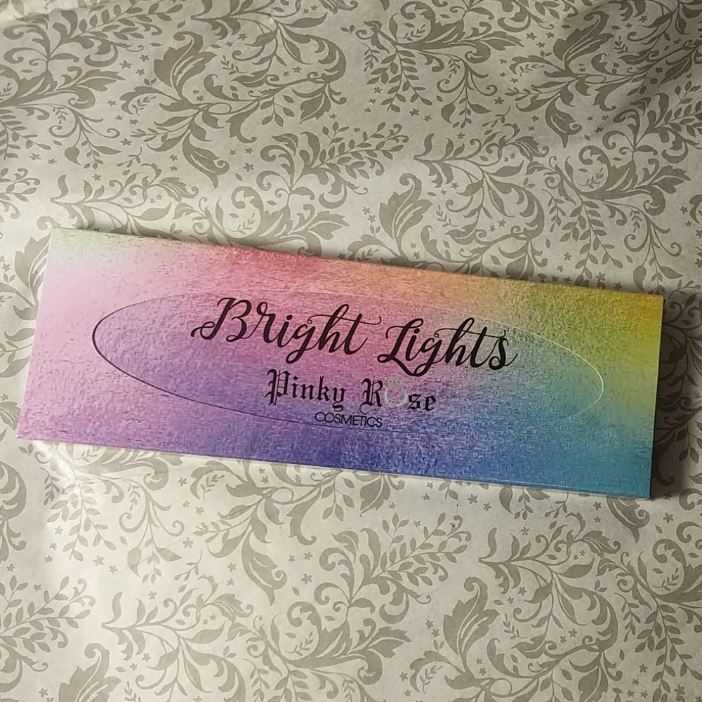 Pinky Rose Bright Lights Eyeshadow Palette
